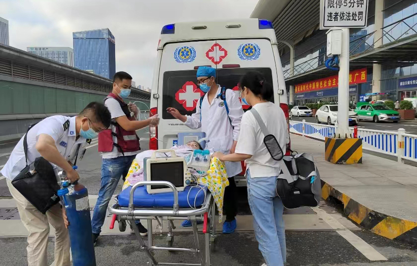 荥阳市救护车出租公司